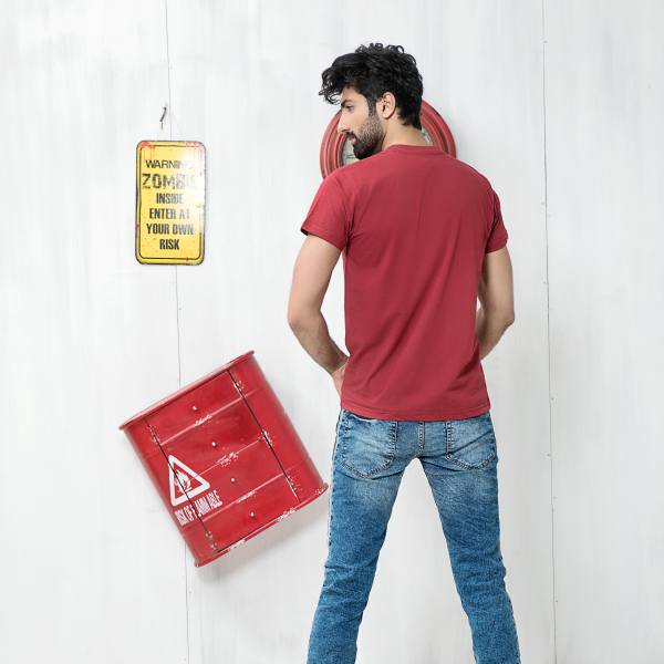 Short-Sleeve V Tee (Maroon)