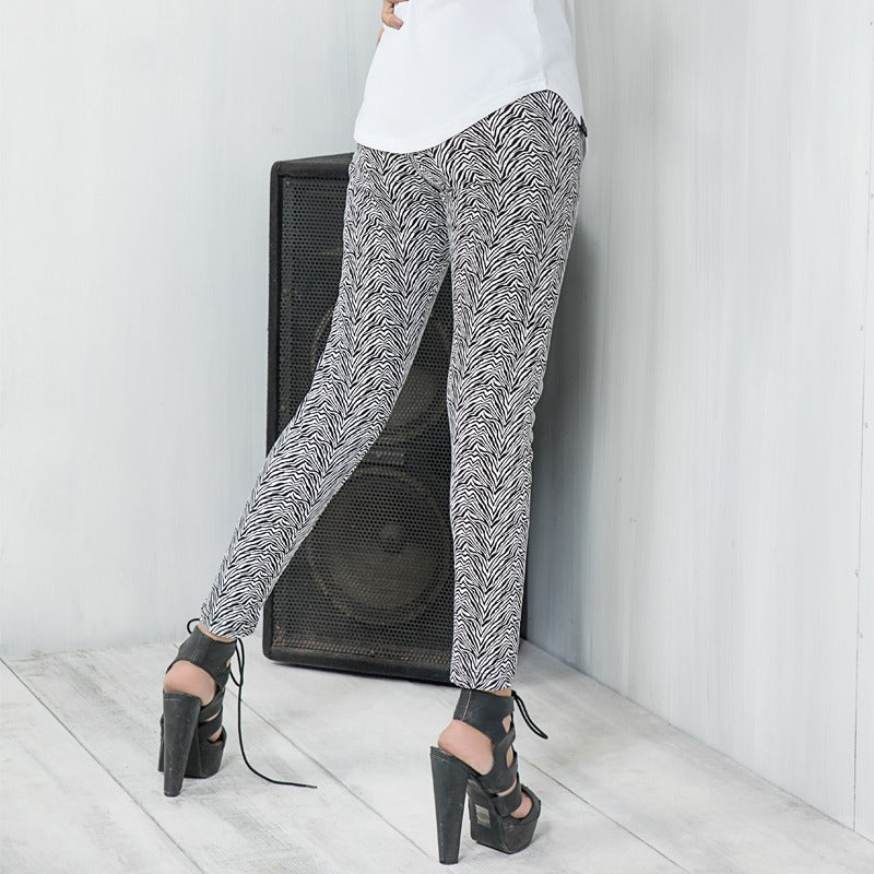 Skinny Textured Leggings (Black)